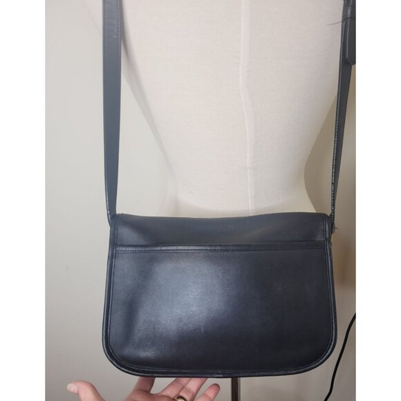 VTG Coach Leather Crossbody City Bag 9790 Adjustable Strap Turnlock Brass - Picture 2 of 11